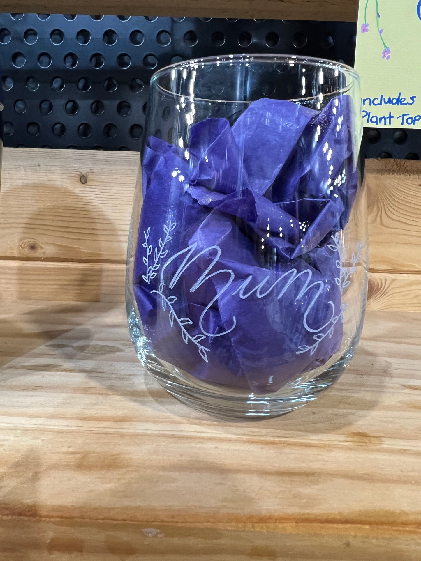 Mum engraved stemless wine glass